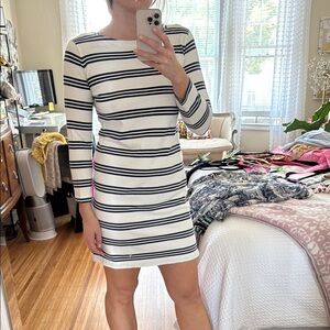 Vineyard Vines Black and White Sheath Dress with Cuffed Long Sleeves